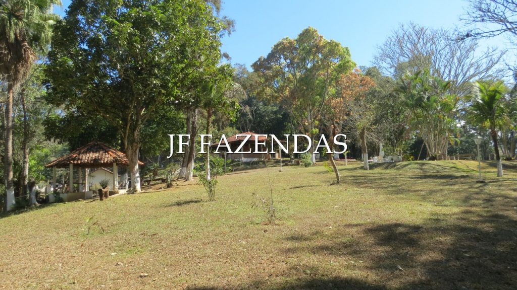 Granja em Matias Barbosa – MG – 12.912 metros quadrados Granja em Matias Barbosa – MG – 12.912 metros quadrados
