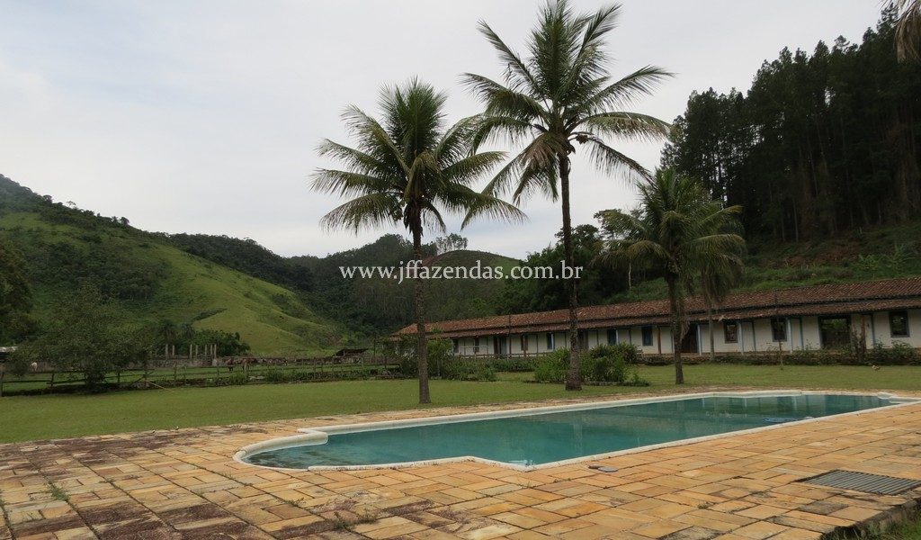 Fazenda em Valença – RJ – 1112 hectares Fazenda em Valença – RJ – 1112 hectares