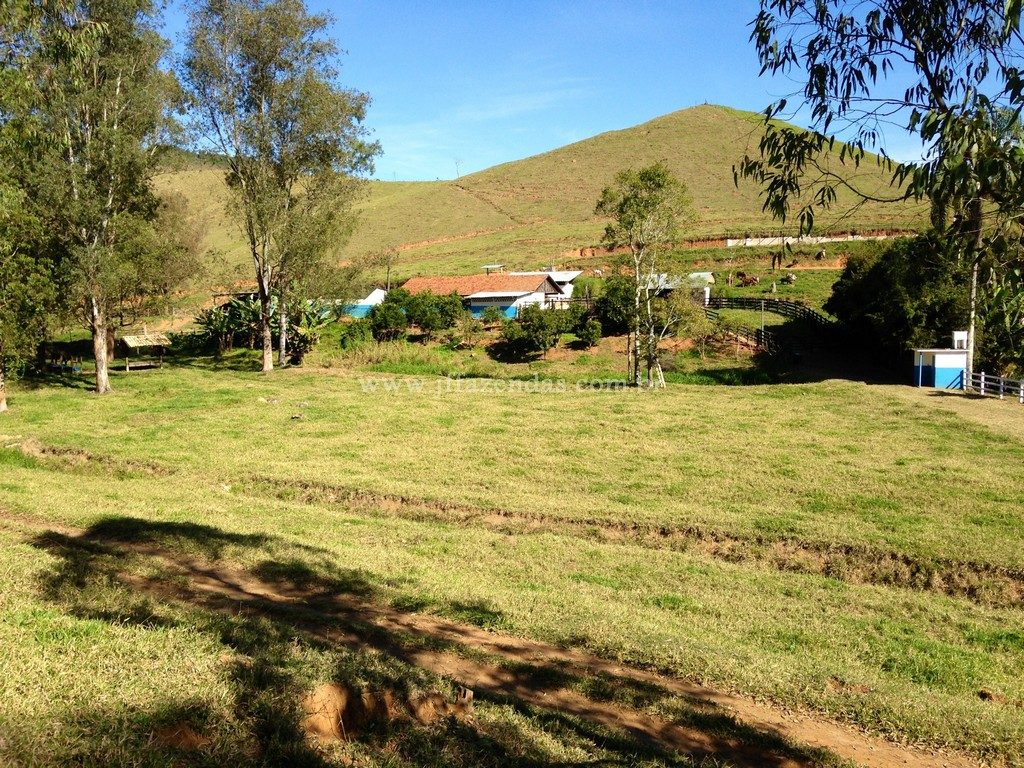Fazenda georreferenciada com 54 hectares – Juiz de Fora – MG Fazenda georreferenciada com 54 hectares – Juiz de Fora – MG