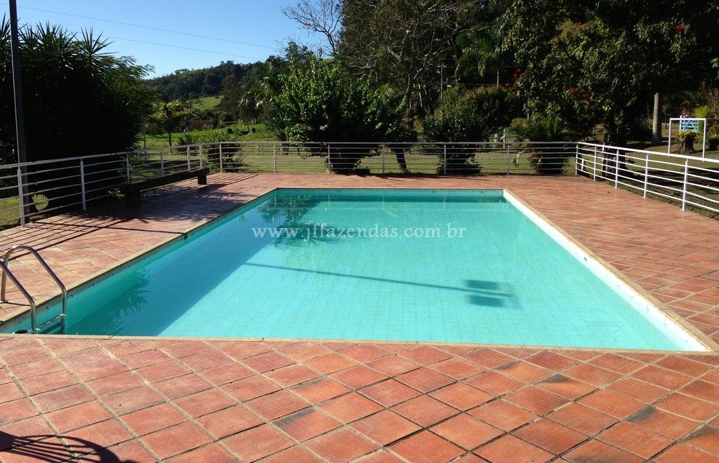 Fazenda georreferenciada com 54 hectares – Juiz de Fora – MG Fazenda georreferenciada com 54 hectares – Juiz de Fora – MG