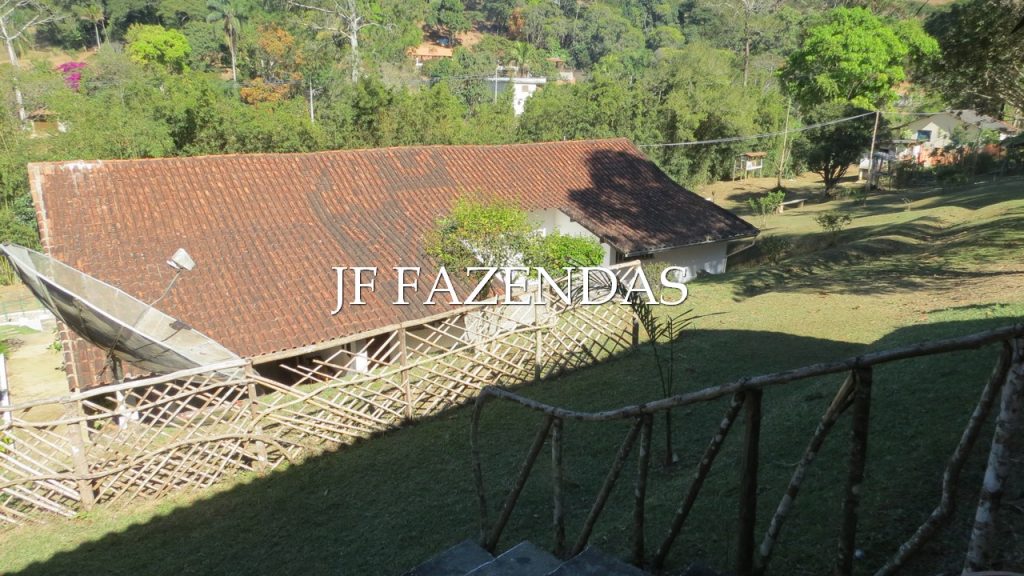 Granja em Matias Barbosa – MG – 12.912 metros quadrados Granja em Matias Barbosa – MG – 12.912 metros quadrados