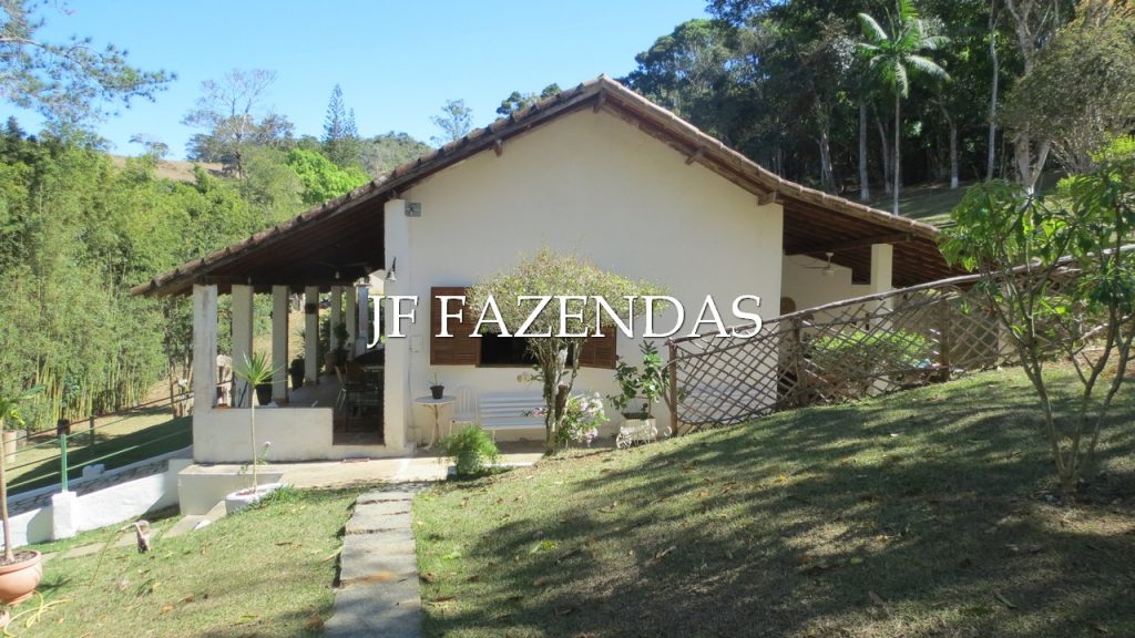 Granja em Matias Barbosa – MG – 12.912 metros quadrados Granja em Matias Barbosa – MG – 12.912 metros quadrados