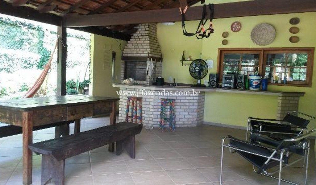 Granja de alto padrão em Matias Barbosa – MG – 1,9 hectares Granja de alto padrão em Matias Barbosa – MG – 1,9 hectares