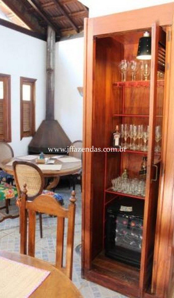 Granja de alto padrão em Matias Barbosa – MG – 1,9 hectares Granja de alto padrão em Matias Barbosa – MG – 1,9 hectares