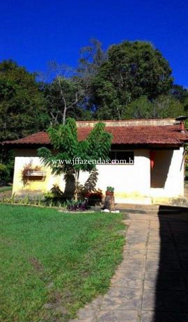 Granja de alto padrão em Matias Barbosa – MG – 1,9 hectares Granja de alto padrão em Matias Barbosa – MG – 1,9 hectares
