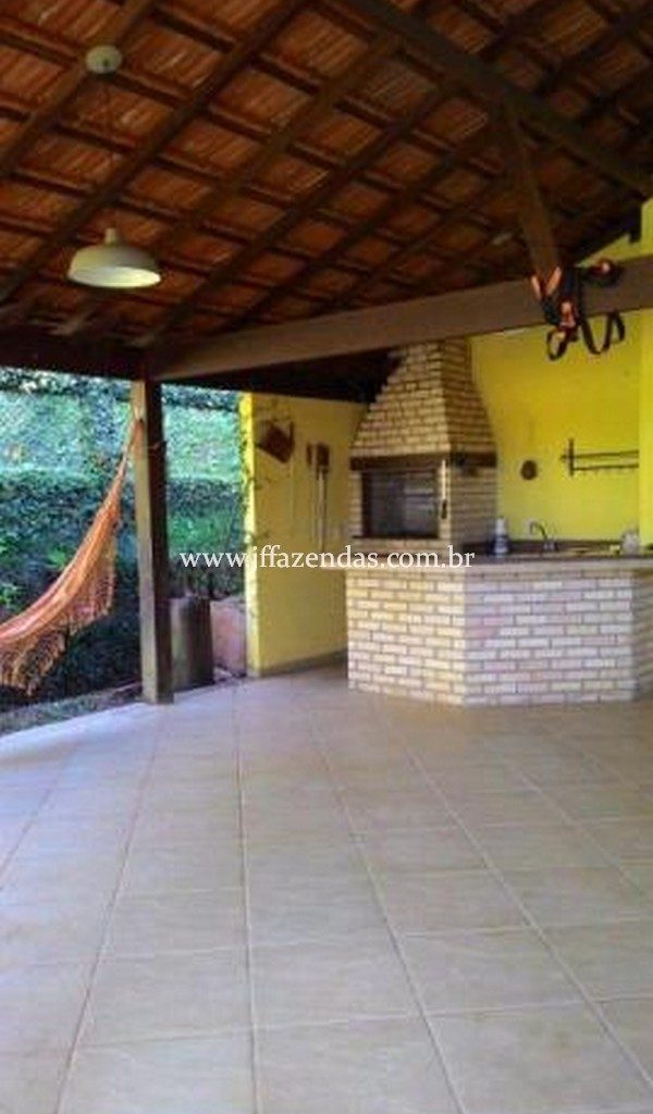 Granja de alto padrão em Matias Barbosa – MG – 1,9 hectares Granja de alto padrão em Matias Barbosa – MG – 1,9 hectares