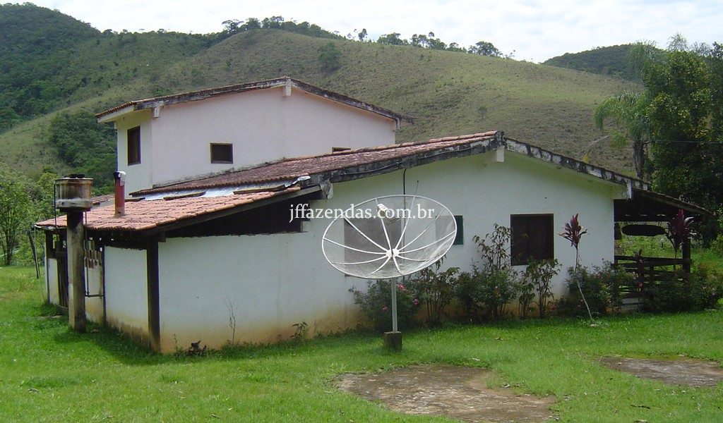 Fazenda em Santa Rita do Jacutinga – MG – 411 hectares Fazenda em Santa Rita do Jacutinga – MG – 411 hectares