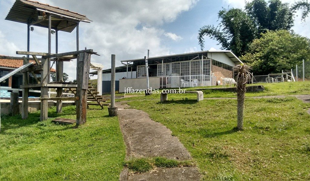 Granja – Juiz de Fora-MG – 1 hectare Granja – Juiz de Fora-MG – 1 hectare