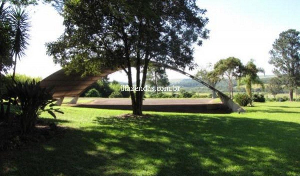 Fazenda de luxo em Avaré/SP – 216 hectares Fazenda de luxo em Avaré/SP – 216 hectares