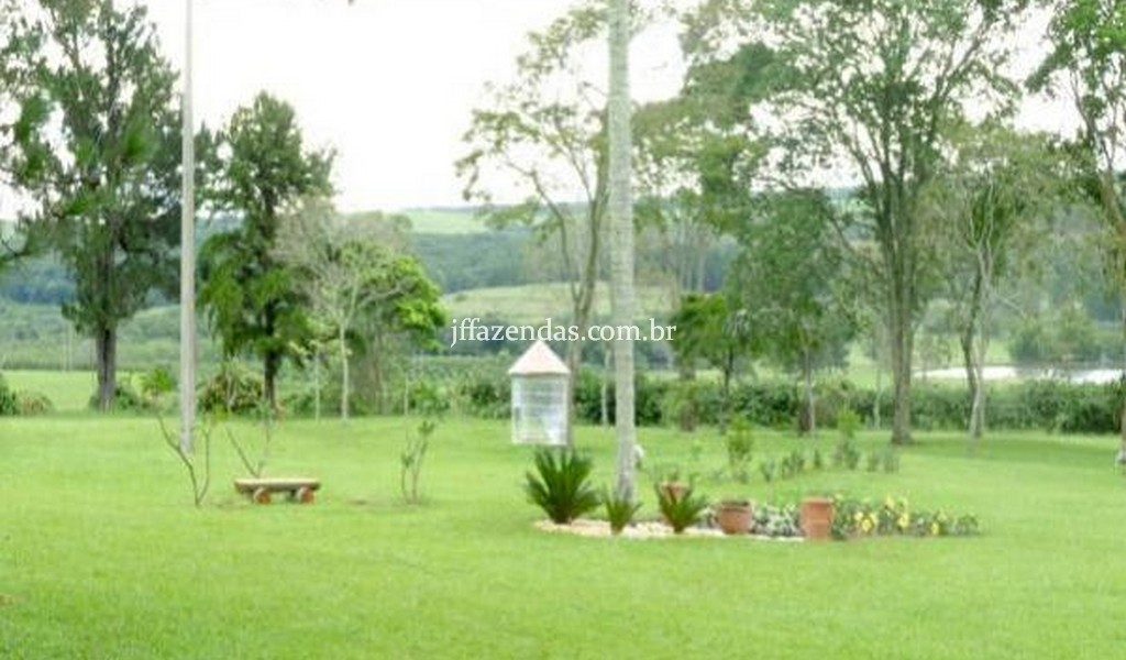 Fazenda de luxo em Avaré/SP – 216 hectares Fazenda de luxo em Avaré/SP – 216 hectares