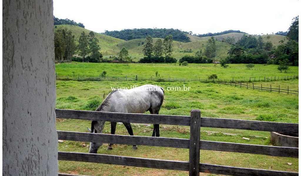 Fazenda – 180 hectares – Lima Duarte – MG Fazenda – 180 hectares – Lima Duarte – MG