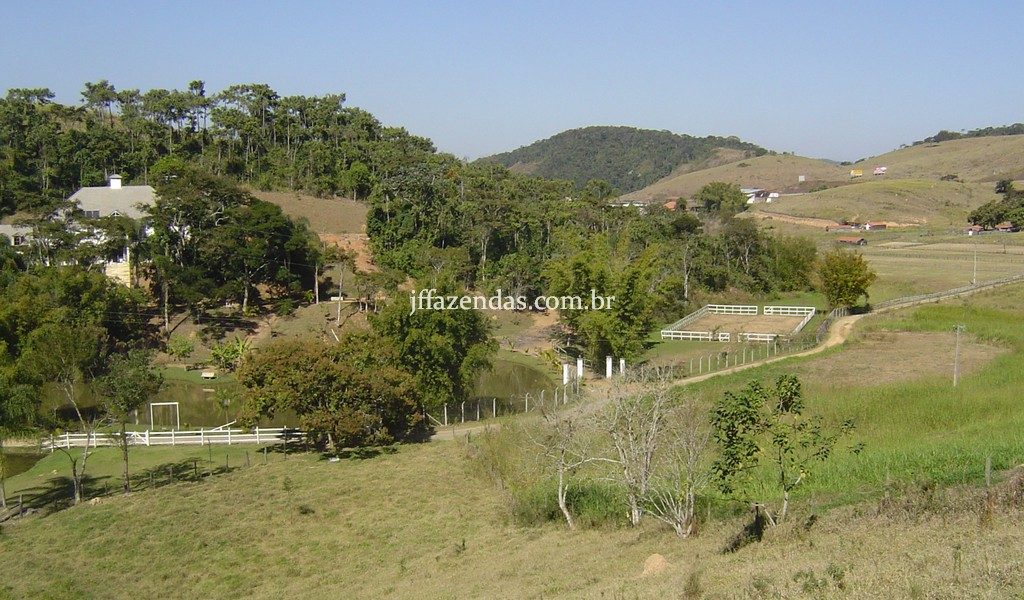 Sítio de alto padrão em Juiz de Fora/MG – 4 hectares Sítio de alto padrão em Juiz de Fora/MG – 4 hectares