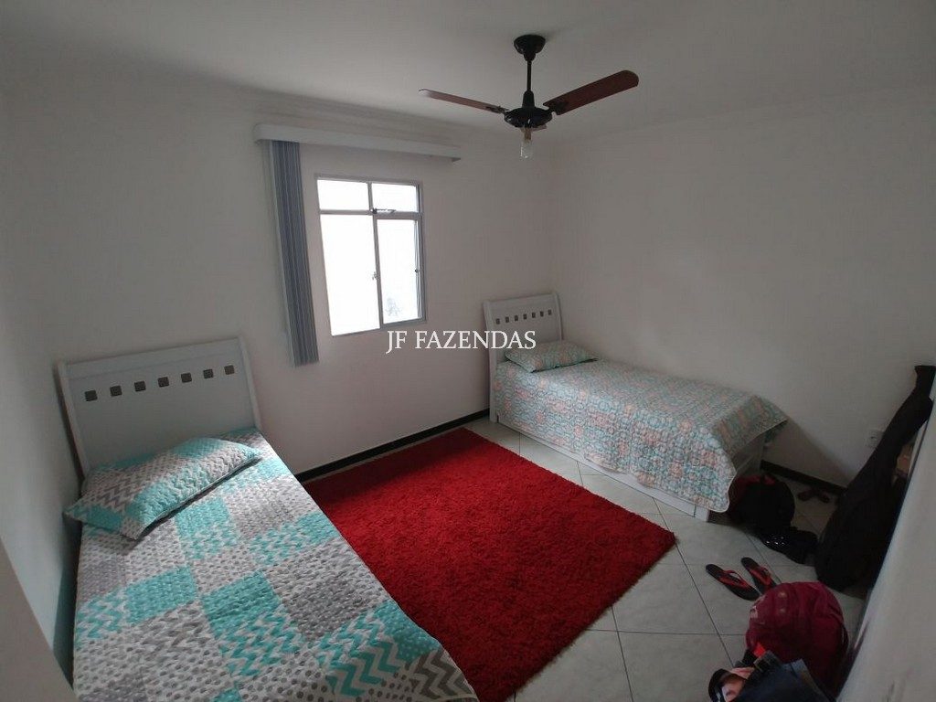 Granja em condomínio fechado – Juiz de Fora – MG – 1187 m² Granja em condomínio fechado – Juiz de Fora – MG – 1187 m²