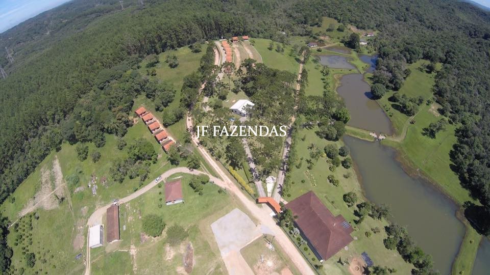 Sitio de luxo em Embu-Guaçu – SP – 70 hectares