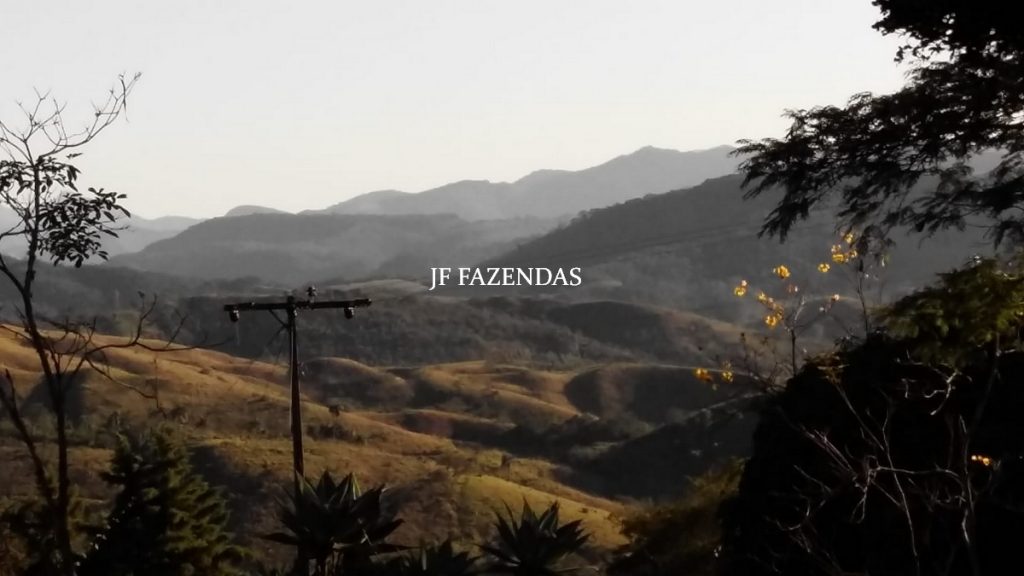 Granja em Juiz de Fora – MG – 1,05 hectare Granja em Juiz de Fora – MG – 1,05 hectare