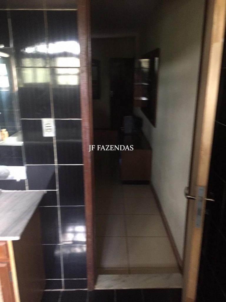 Granja em Juiz de Fora-MG – 4.000m² Granja em Juiz de Fora-MG – 4.000m²