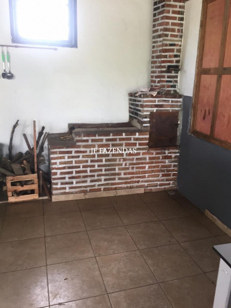 Granja em Juiz de Fora-MG – 4.000m² Granja em Juiz de Fora-MG – 4.000m²