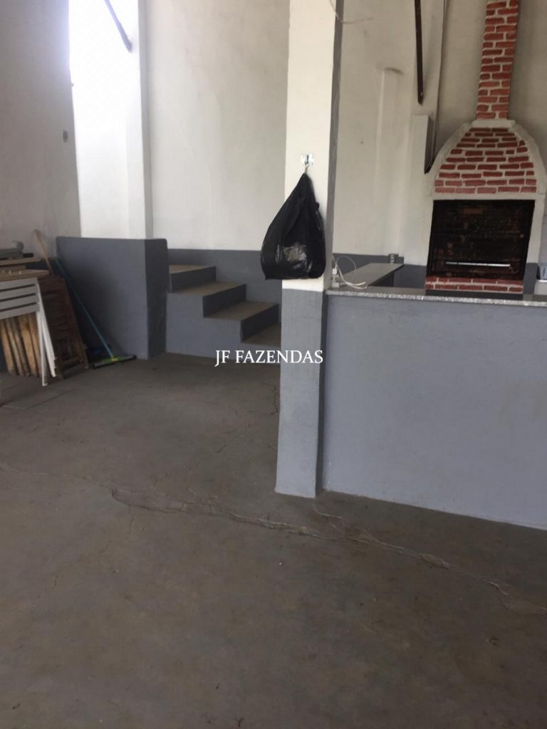 Granja em Juiz de Fora-MG – 4.000m² Granja em Juiz de Fora-MG – 4.000m²