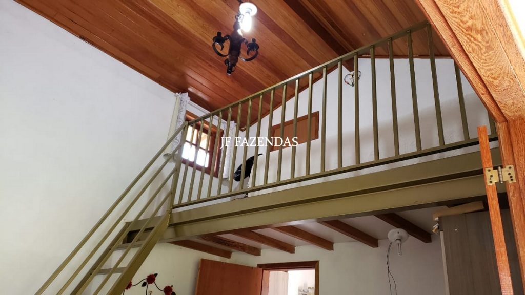 Granja em Juiz de Fora – MG – Bairro Grama – 1,6 hectares Granja em Juiz de Fora – MG – Bairro Grama – 1,6 hectares