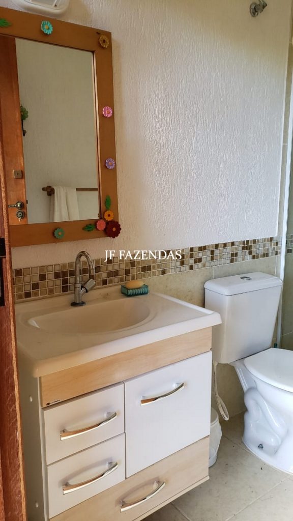 Granja em Juiz de Fora – MG – Bairro Grama – 1,6 hectares Granja em Juiz de Fora – MG – Bairro Grama – 1,6 hectares