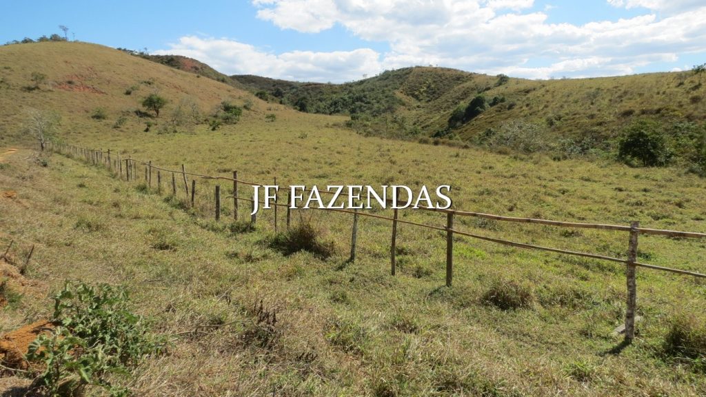 Fazenda em Valença/RJ (Parapeúna)- 360 hectares Fazenda em Valença/RJ (Parapeúna)- 360 hectares