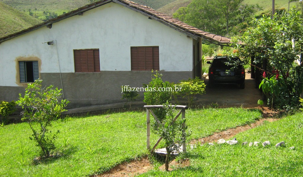 Sitio em Chácara/MG – 4,5 hectares Sitio em Chácara/MG – 4,5 hectares