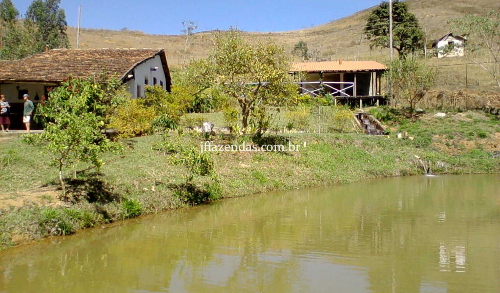 Sitio em Chácara/MG – 4,5 hectares Sitio em Chácara/MG – 4,5 hectares