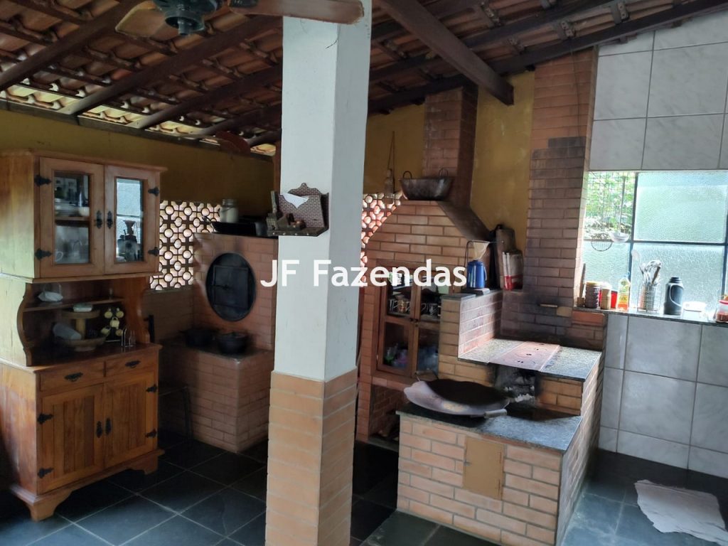 Granja em Juiz de Fora/MG 24000 m²