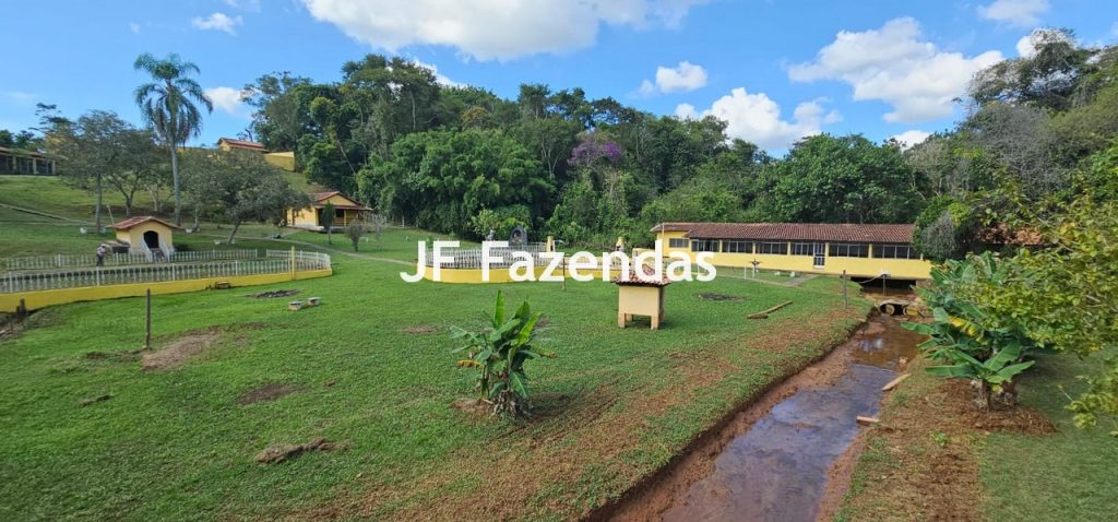 Sitio/Pousada em Bicas/MG 9.500 m²