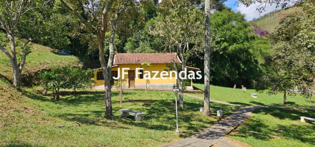 Sitio/Pousada em Bicas/MG 9.500 m²
