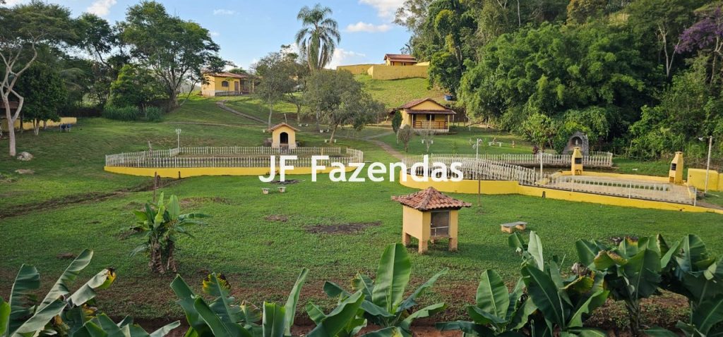 Sitio/Pousada em Bicas/MG 9.500 m²