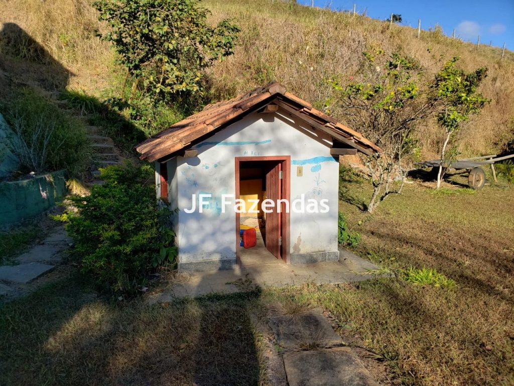 Sítio em Simão Pereira – MG 21 hectares Sítio em Simão Pereira – MG 21 hectares