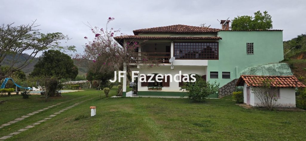 Sítio em Simão Pereira – MG 21 hectares Sítio em Simão Pereira – MG 21 hectares